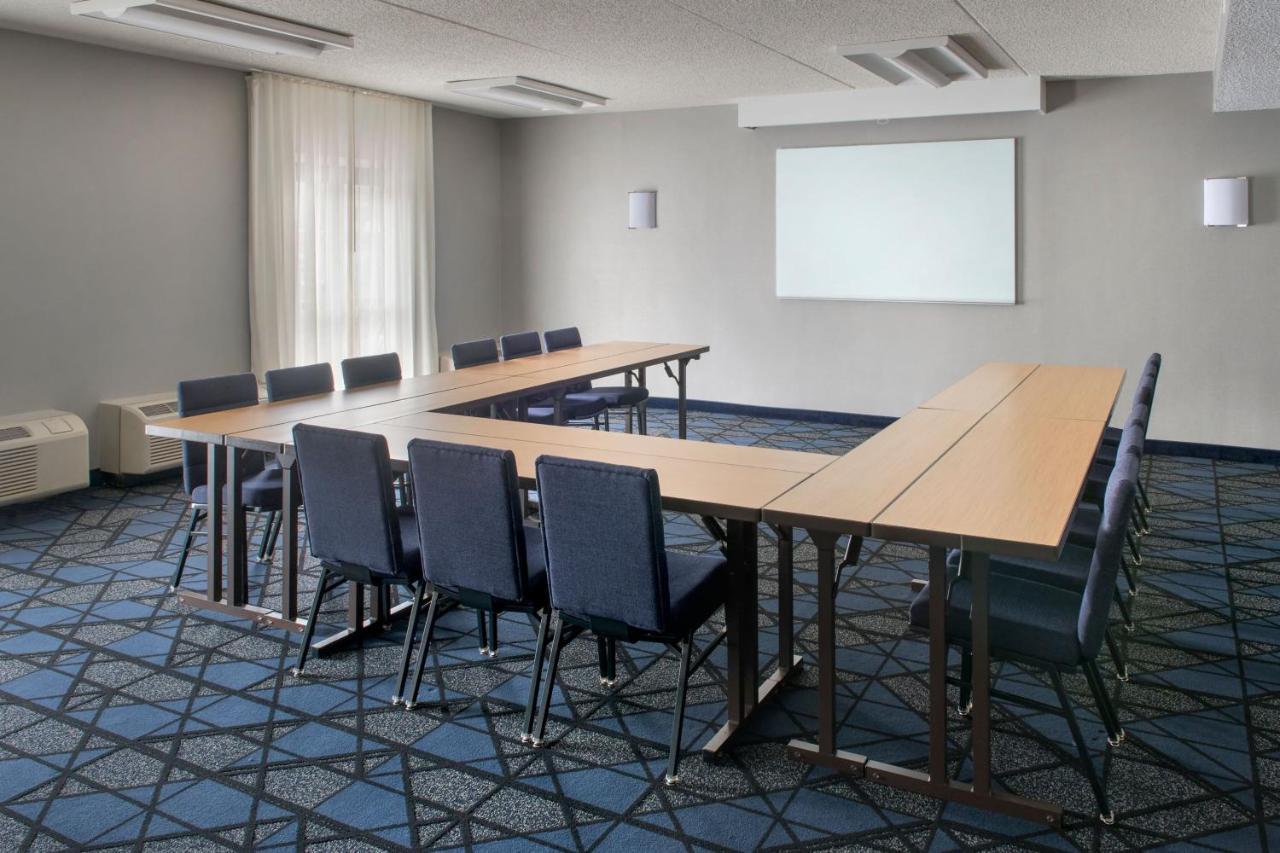 Courtyard By Marriott Baltimore Hunt Valley Bagian luar foto